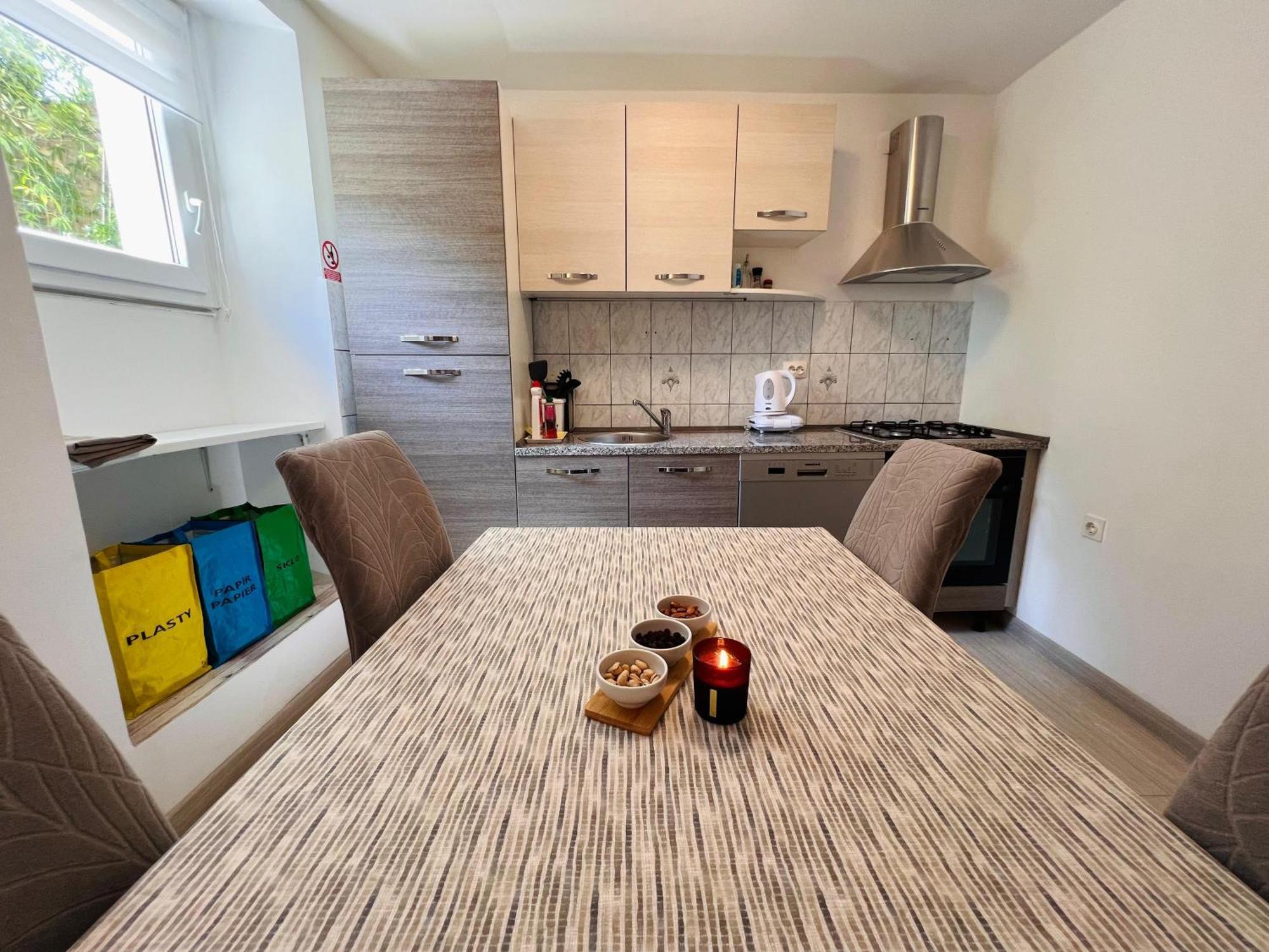 Apartman Gabriela Mali Lošinj Buitenkant foto