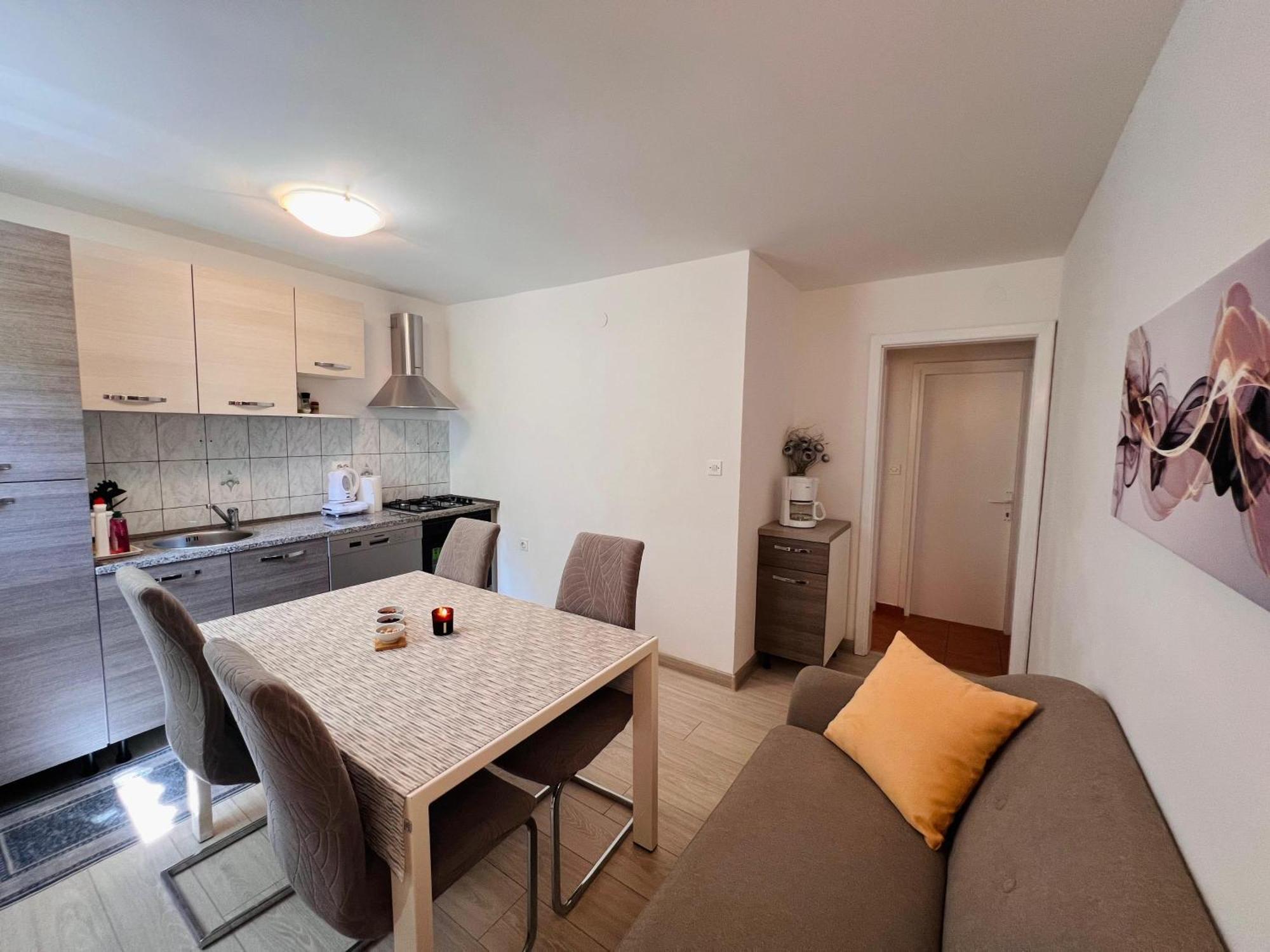 Apartman Gabriela Mali Lošinj Buitenkant foto